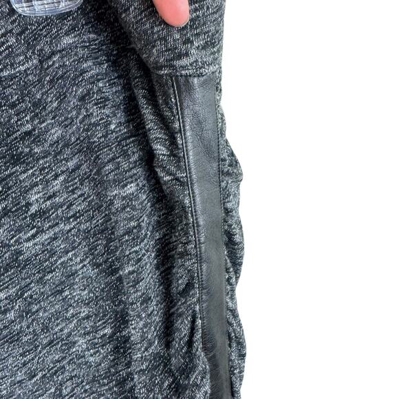 Lane Bryant Dark Gray Heather Ruched Lined Knit Pull On Above Knee Skirt Size 18 - Picture 3 of 5